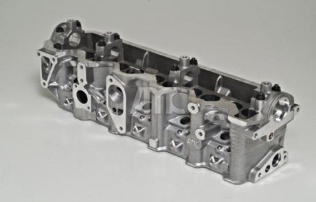 Головка блоку циліндрів VW Crafter 2.5TDI 06-13 AMC 908713 (фото 1)