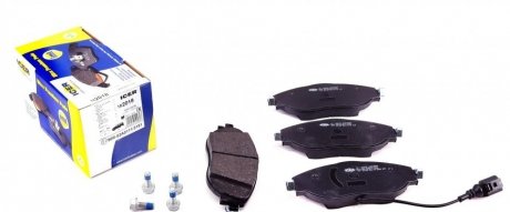 Колодки гальмівні (передние) Audi Q3 18-/A3/Skoda Octavia/VW Passat B6-B8/Golf/Tiguan 12- (+датчик) ICER 182018 (фото 1)