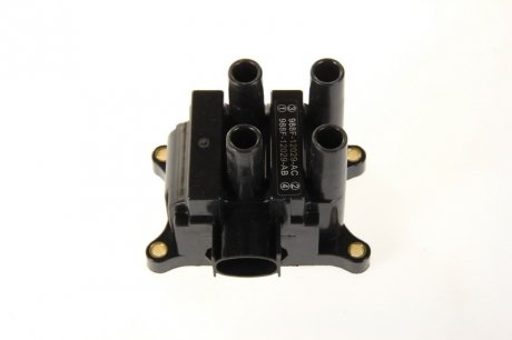 BAEQ038 Катушка зажигания MAGNETI MARELLI 060717038012