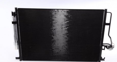 Радиатор кондиціонера MB Sprinter 906 06- MAHLE / KNECHT AC 553 001S (фото 1)