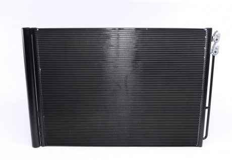 Радиатор кондиціонера BMW 5 (F10/F11)/6 (F12/F13) 11-18 MAHLE / KNECHT AC 567 000S (фото 1)
