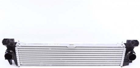 Радиатор інтеркулера MB Vito CDI 14- MAHLE / KNECHT CI 153 000P (фото 1)