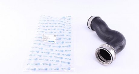 Патрубок інтеркулера VW T5 2.5TDI 03- (AXD) MEYLE 100 036 0078 (фото 1)