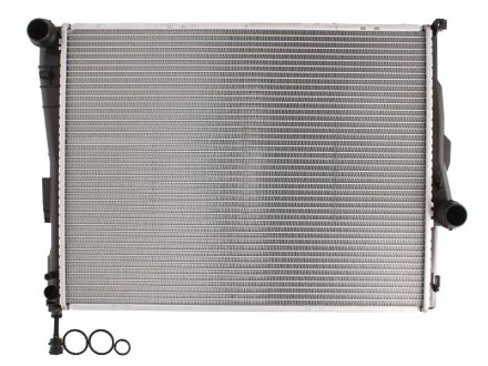Радиатор охлаждения BMW 3 E46 (98-) 1.6-3.3 (пр-во) NISSENS 60782A (фото 1)