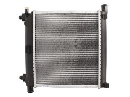 Радиатор охлаждения MERCEDES C-CLASS W201/ E-CLASS W124(пр-во) NISSENS 62551 (фото 1)