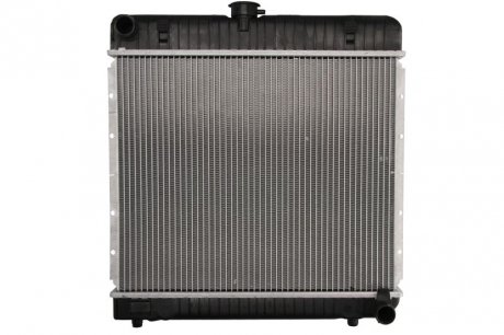 Радиатор охлаждения MERCEDES W 123 (76-) (пр-во) NISSENS 62710 (фото 1)