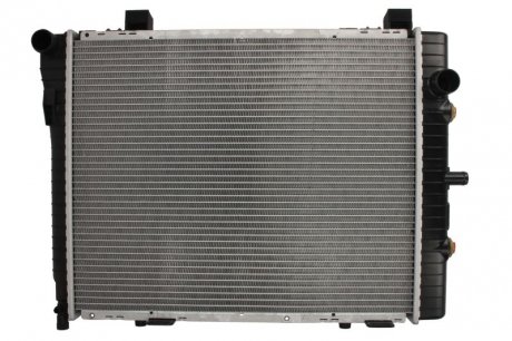 Радиатор охлаждения MERCEDES C-CLASS W202/CLK-CLASS W208 (пр-во) NISSENS 62712A (фото 1)