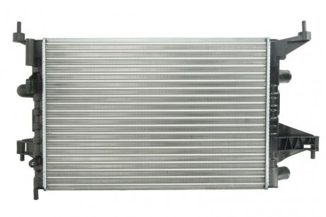 Радиатор охлаждения OPEL CORSA C (00-) (пр-во) NISSENS 63007 (фото 1)
