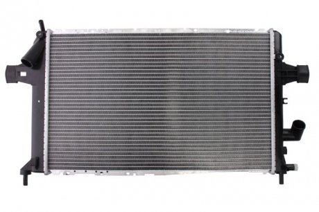 Радиатор охлаждения OPEL ASTRA G (98-) 1.7 TD (пр-во) NISSENS 63021A (фото 1)