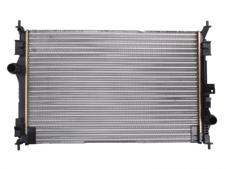 Радиатор охлаждения CITROEN BERLINGO/C4/PEUGEOT 3008/OPEL VIVARO C (пр-во) NISSENS 636014 (фото 1)