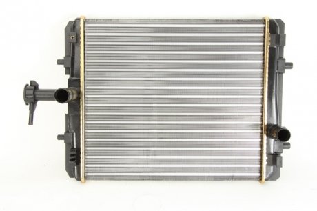 Радиатор охолоджування NISSENS 64685 (фото 1)