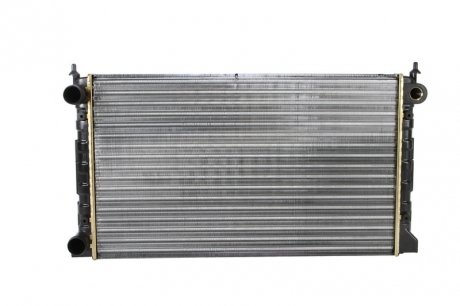 Радиатор охлаждения VW PASSAT B3 (88-) 1.6/1.8 (пр-во) NISSENS 651741 (фото 1)