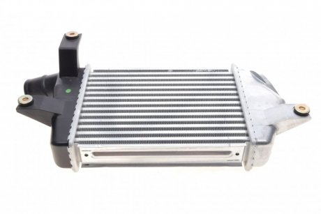 Радиатор інтеркулера Mitsubiahi L200/Pajero Sport 2.5D 05- NRF 30366 (фото 1)