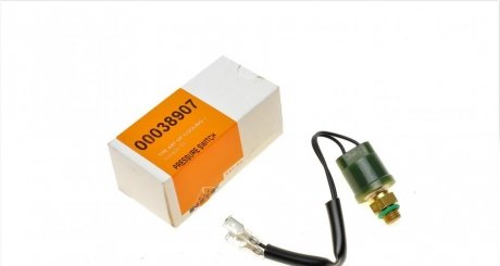 Датчик тиску кондиціонера MB V-class 2.0-2.2 96-03/E-class (W124/S124/A124) 2.0-6.0 93-98 NRF 38907 (фото 1)