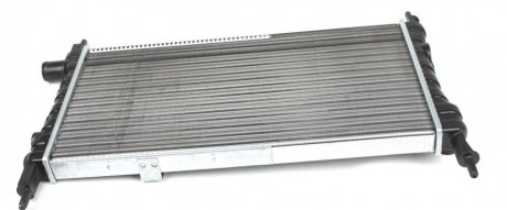 Радиатор охолодження Opel Kadett E 1.2-1.6 -94 -AC NRF 58711 (фото 1)