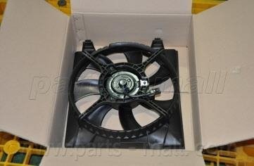 Вентилятор охолодження HYUNDAI Accent II (MC) (вир-во) PARTS-MALL PXNAA-034 (фото 1)