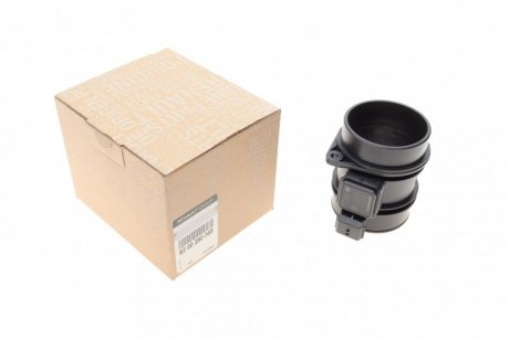 Витратомір повітря Laguna II/III/Megane II 2.0dCi 05- RENAULT 8200280065