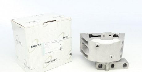 Подушка двигуна (R) VW Golf IV/Audi A6 1.6-2.0/1.9TDI 94-09 TRUCKTEC 07.20.024 (фото 1)