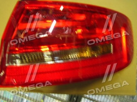 Ліхтар зад. пра. AUDI A4 12-16 TYC 11-6517-A1-2B